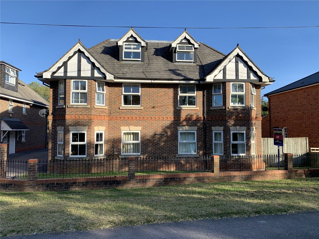 1 bed detached house to rent in Rockley Court, Theale, Reading RG7 Zoopla