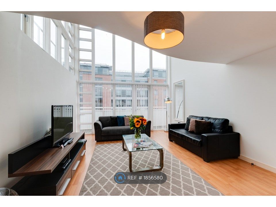 3 bed flat to rent in Royal Quay, Liverpool L3, £1,750 pcm Zoopla