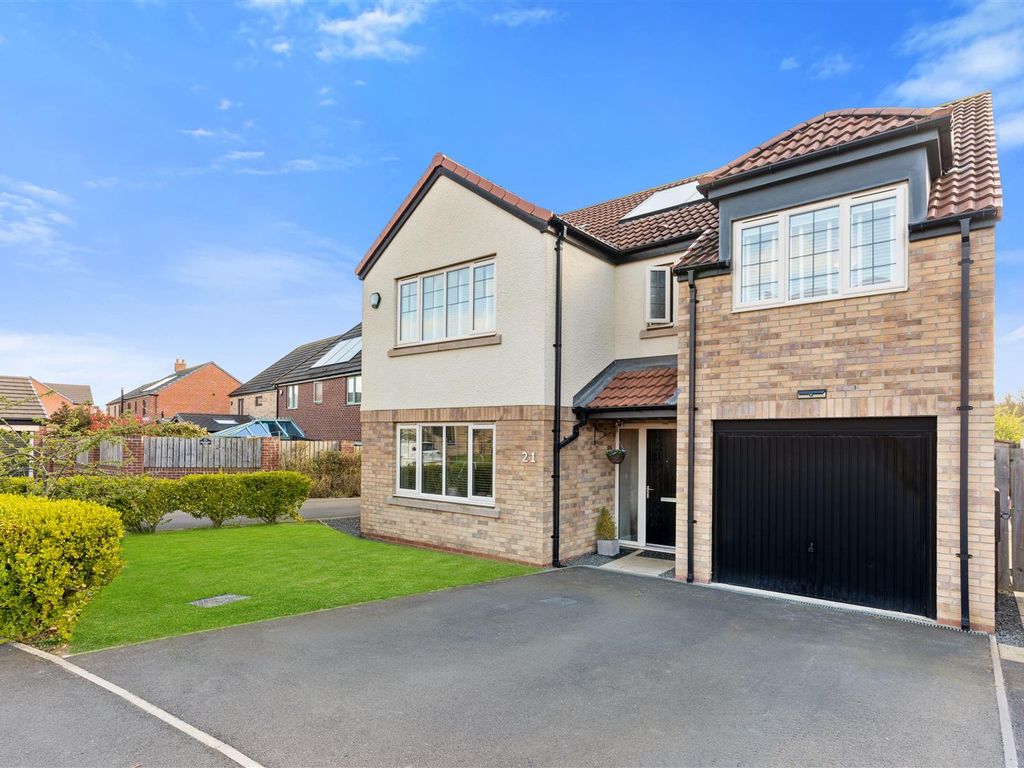4 bed detached house for sale in Brambling Place, Wideopen, Newcastle