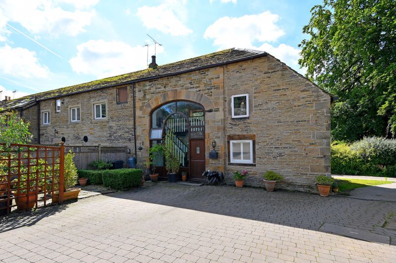 3 bed barn conversion for sale in The Oakes, Oakes Park, Sheffield S8