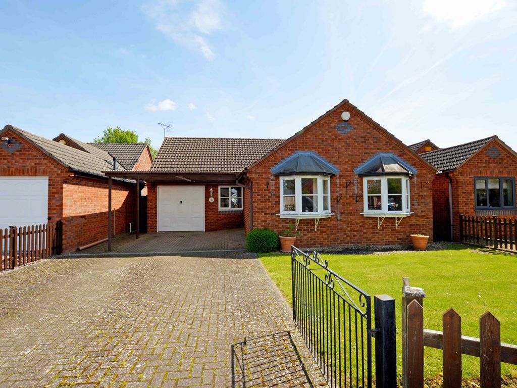 3 bed bungalow for sale in Ash Lane, Down Hatherley, Gloucester GL2