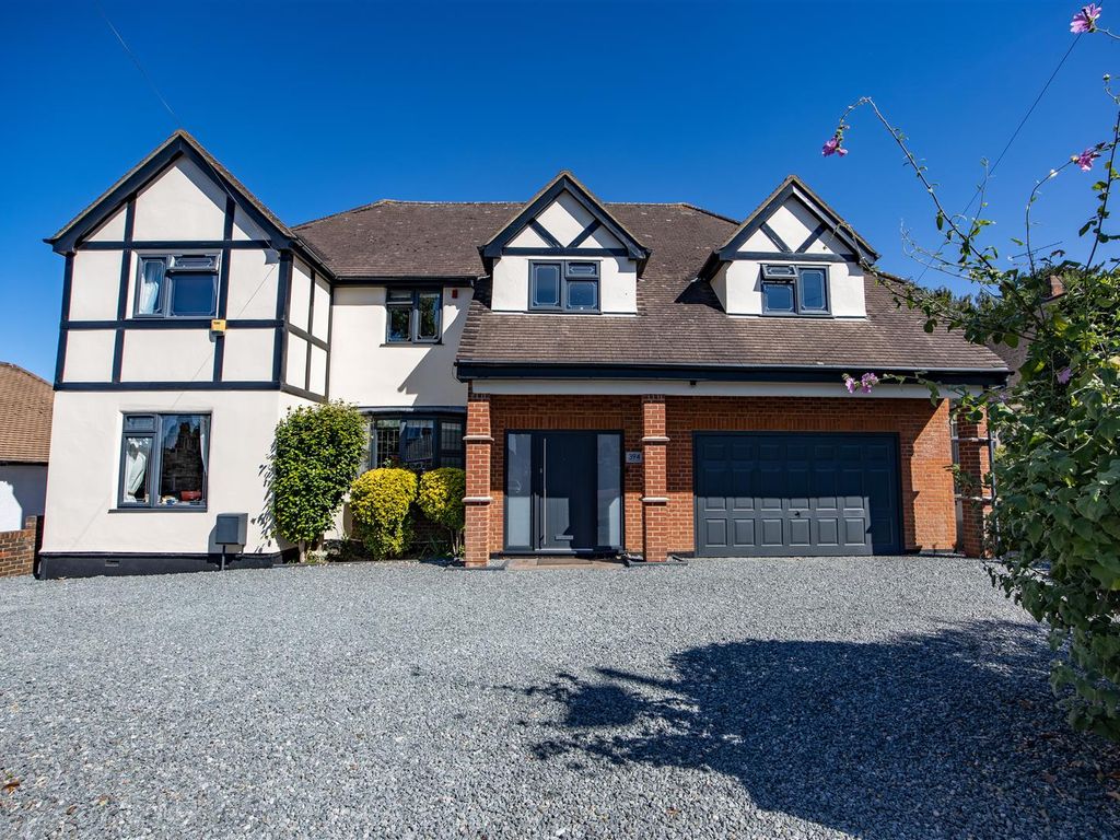 5 bed detached house for sale in Westbourne Grove, WestcliffOnSea SS0