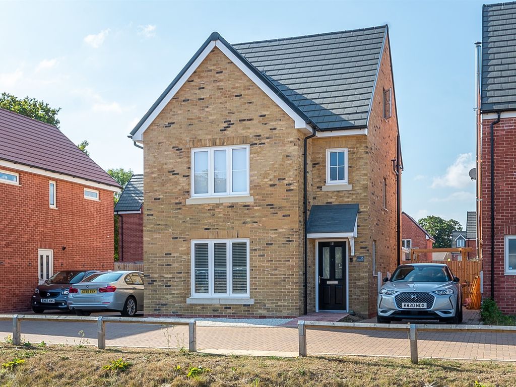 4 bed detached house for sale in St. Andrews Way, Heybridge, Maldon CM9 Zoopla