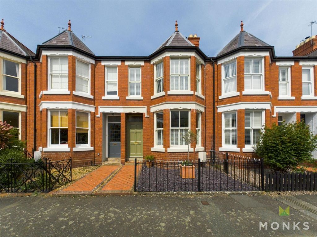 3 bed property for sale in Alfred Street, Shrewsbury SY2 Zoopla