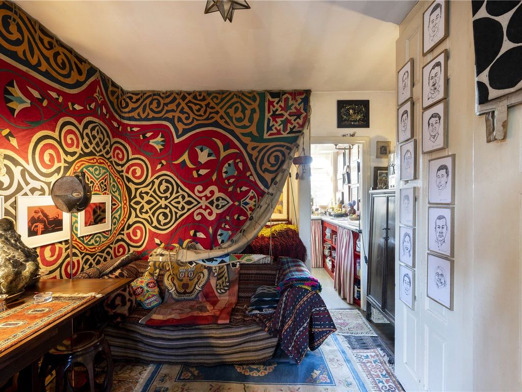 Tudor Close, Brixton Hill, London SW2  