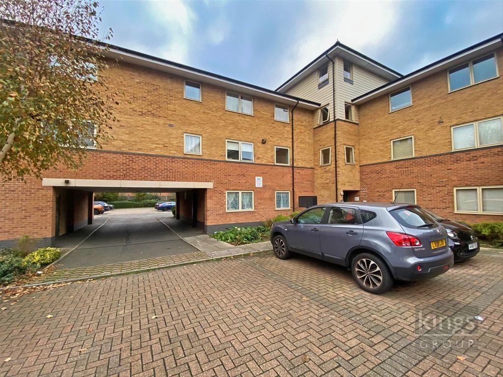 2 bed flat for sale in Melling Drive, Enfield EN1 Zoopla
