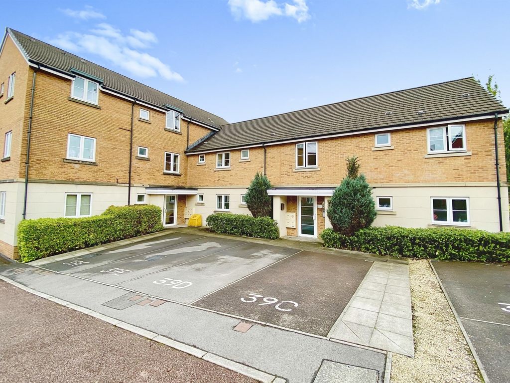 2 bed flat for sale in Drum Tower View, Caerphilly CF83 Zoopla