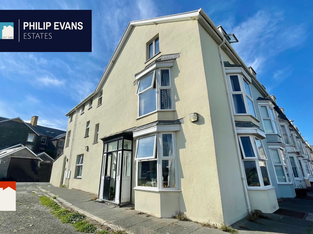 8 bed semidetached house for sale in Rheidol Terrace, Aberystwyth SY23
