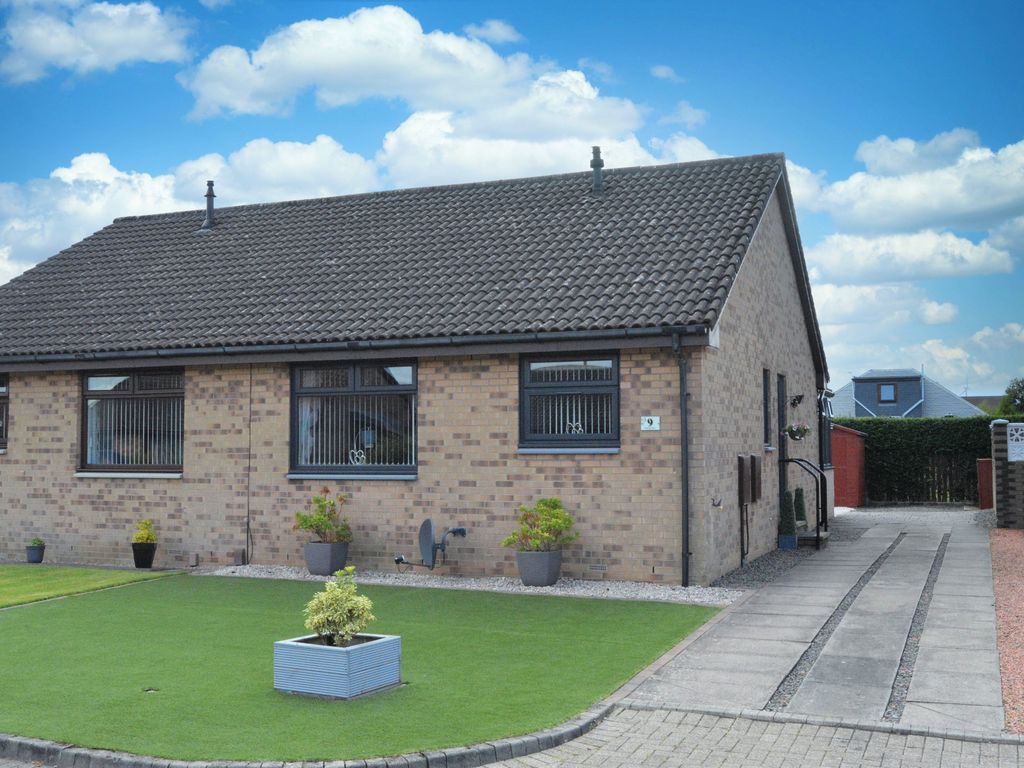 2 bed semidetached bungalow for sale in Highland Drive, Larbert