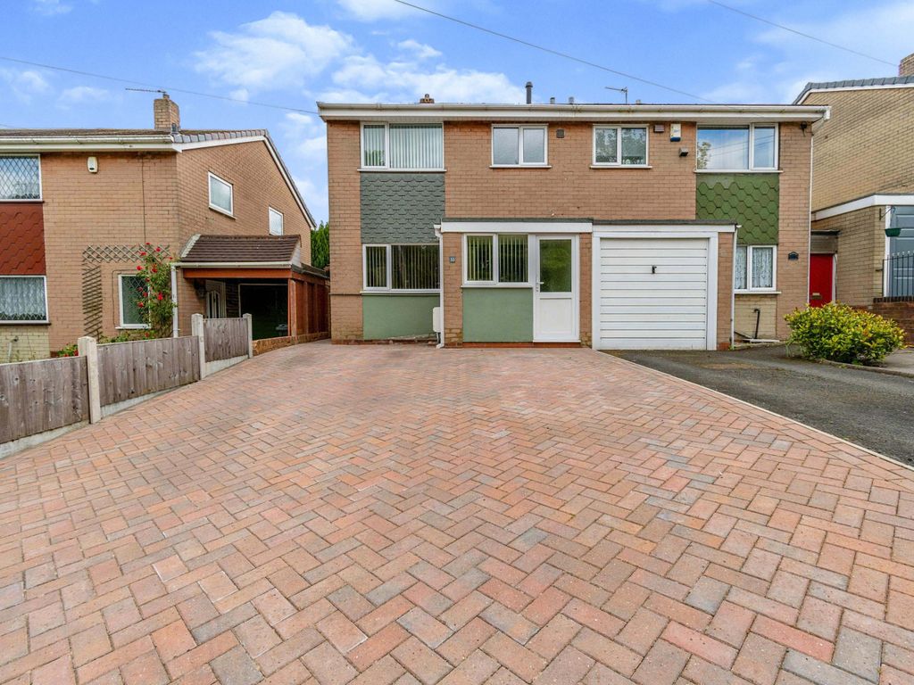 3 bed semidetached house for sale in Hurst Road, Bilston WV14, £