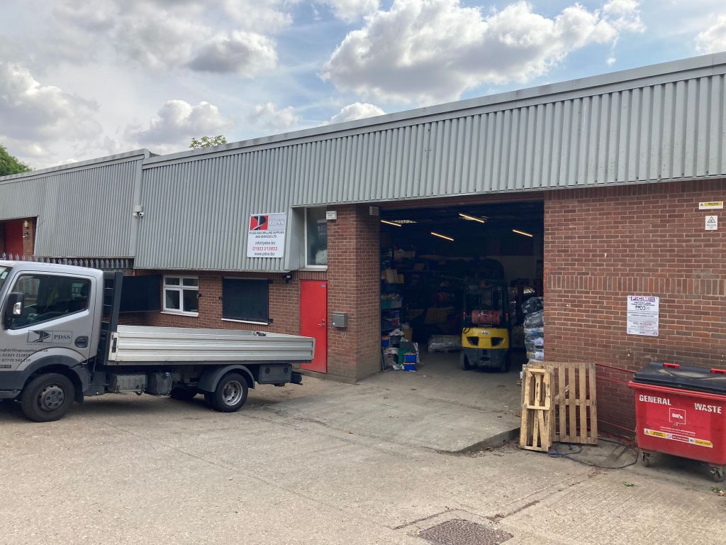 Industrial to let in Unit 11, Howard Industrial Estate, Chesham HP5