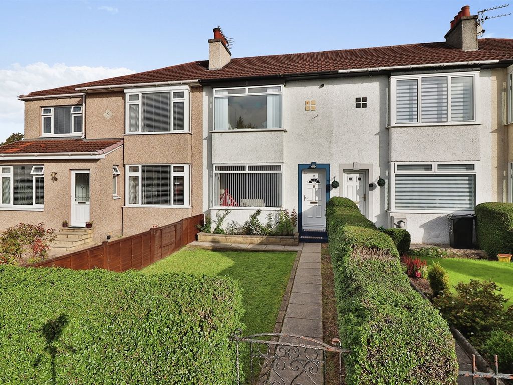 2 bed terraced house for sale in Beaufort Gardens,