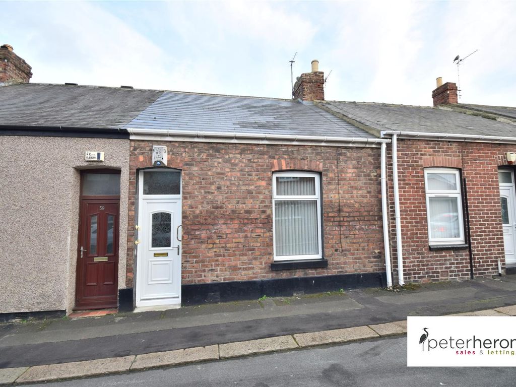 2 bed cottage for sale in Mortimer Street, Pallion, Sunderland SR4, £