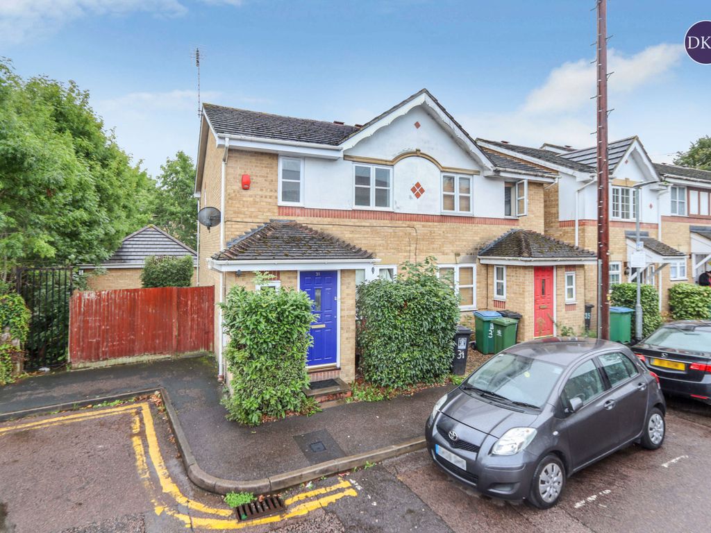 3 bed semidetached house to rent in Kings Close, Watford WD18 Zoopla