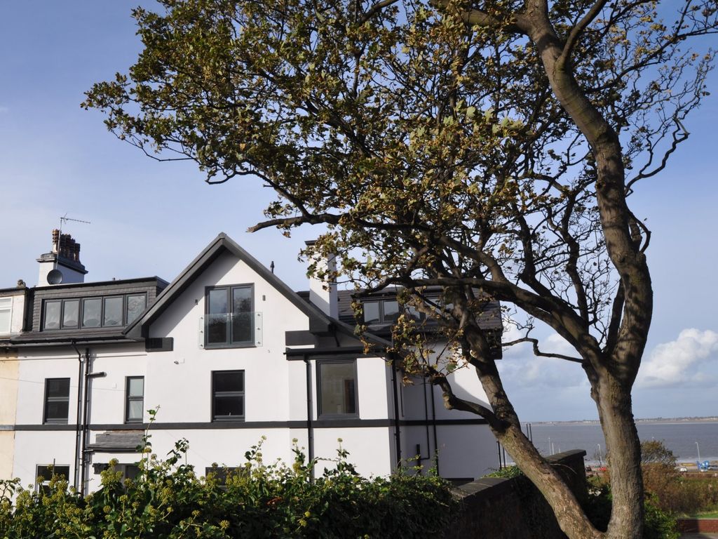 1 bed flat to rent in Wellington Road, New Brighton, Wallasey CH45, £