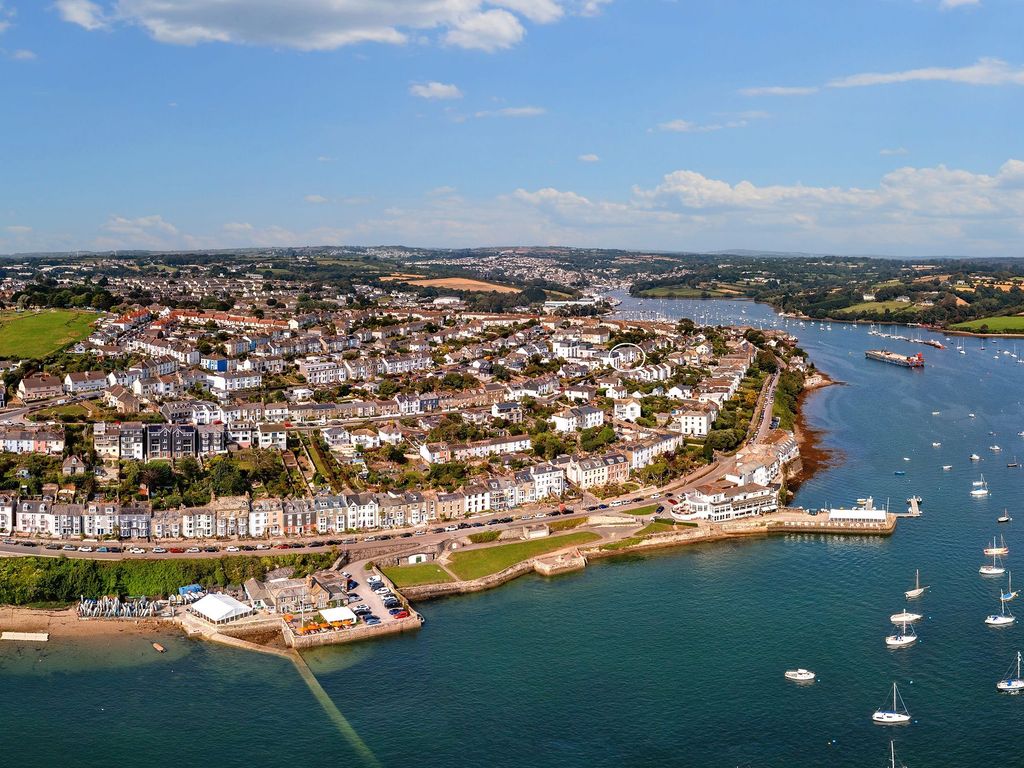 4 bed terraced house for sale in Penwerris Lane, Falmouth TR11, £