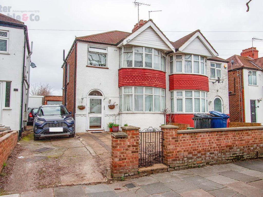 3 bed property for sale in Rydal Crescent, Perivale, Greenford UB6, £
