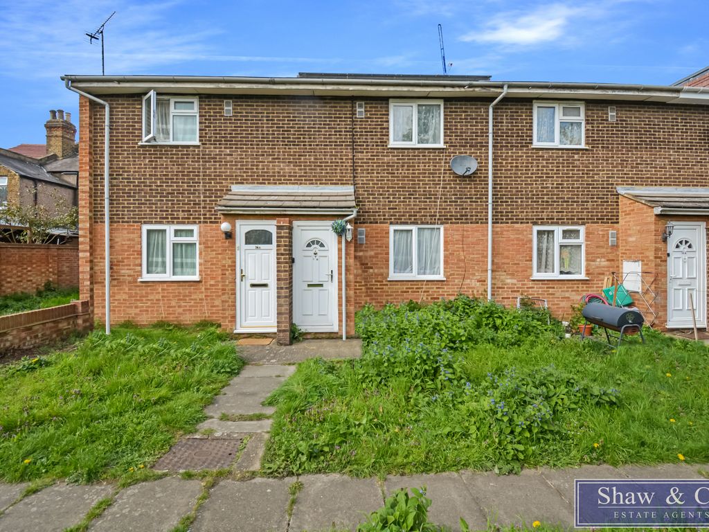 1 bed terraced house to rent in Vine Place, Hounslow TW3 Zoopla