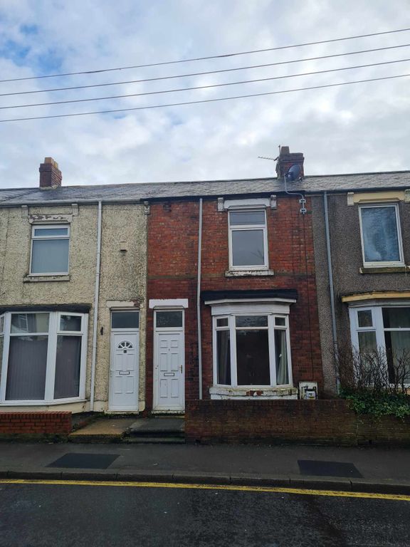 2 bed terraced house to rent in Manor View, Ferryhill DL17, £525 pcm
