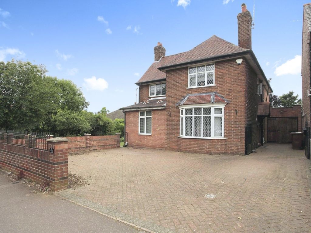 3 bed detached house for sale in Fulbridge Road, Peterborough PE1, £300,000 Zoopla