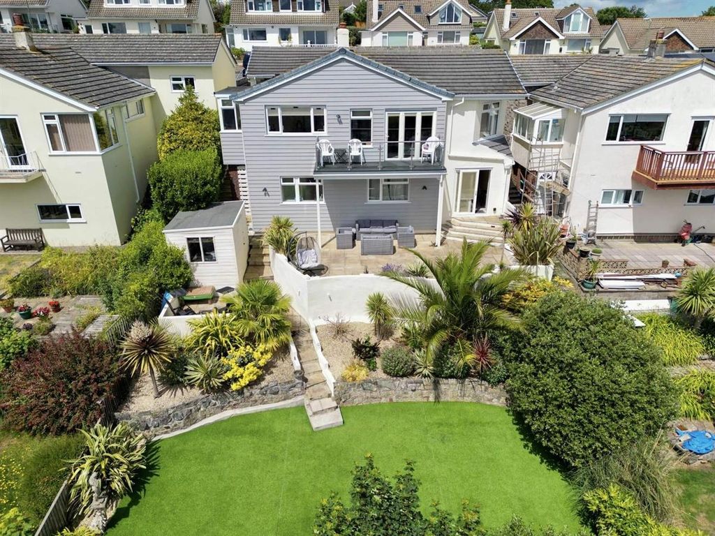 3 bed bungalow for sale in Dolphin Crescent, Preston, Paignton TQ3 Zoopla