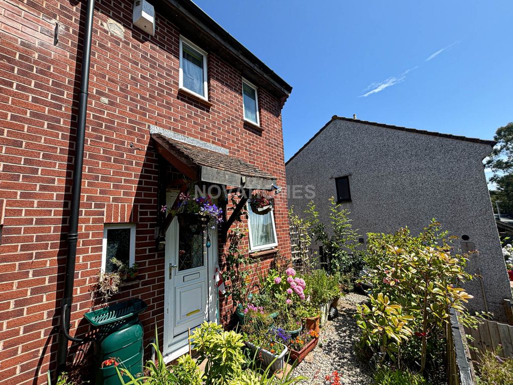 2 bed end terrace house for sale in Truro Drive, Badgers Wood PL5, £