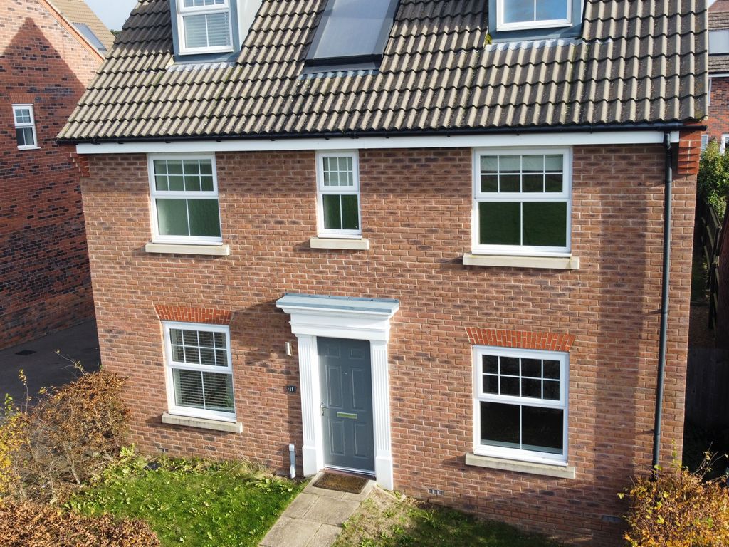 Burdock Gardens Northampton NN5  