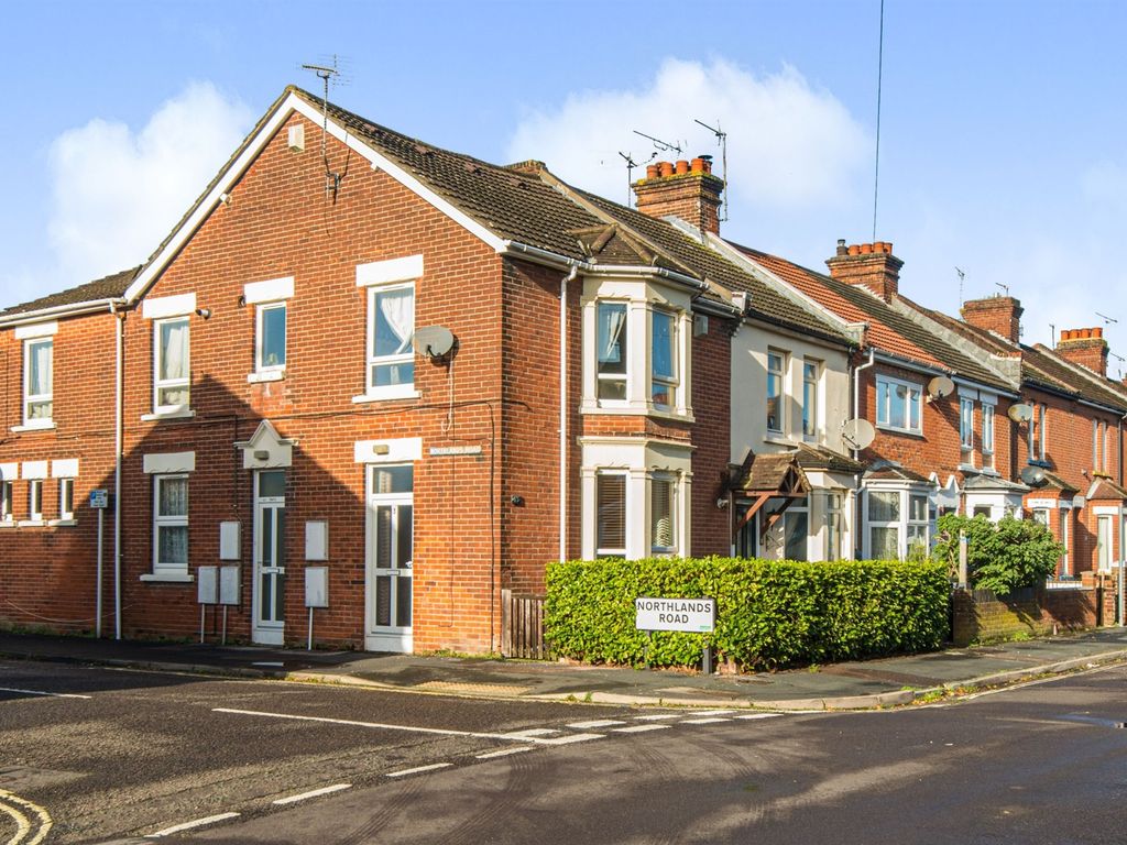 Newtown Road, Eastleigh SO50