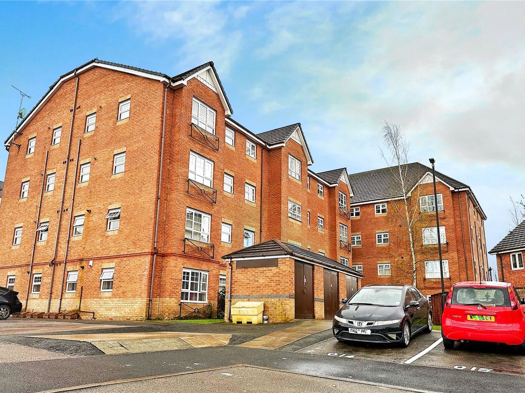 2 bed flat for sale in Ainsbrook Avenue, Manchester, Greater Manchester