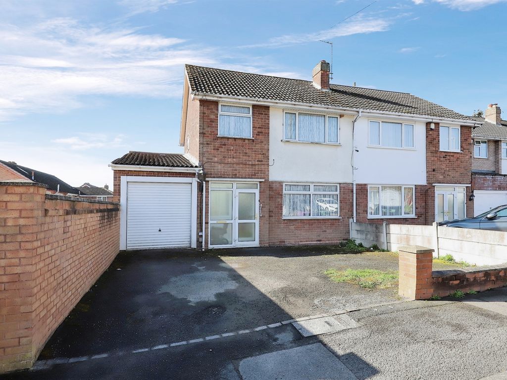 3 bed semidetached house for sale in Anne Road, Goldthorn Park