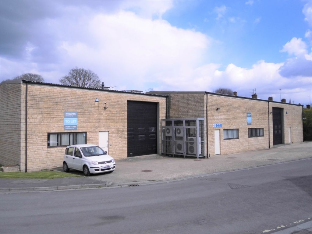 Industrial to let in Units 7, 8 & 9, Querns Business Centre, Whitworth