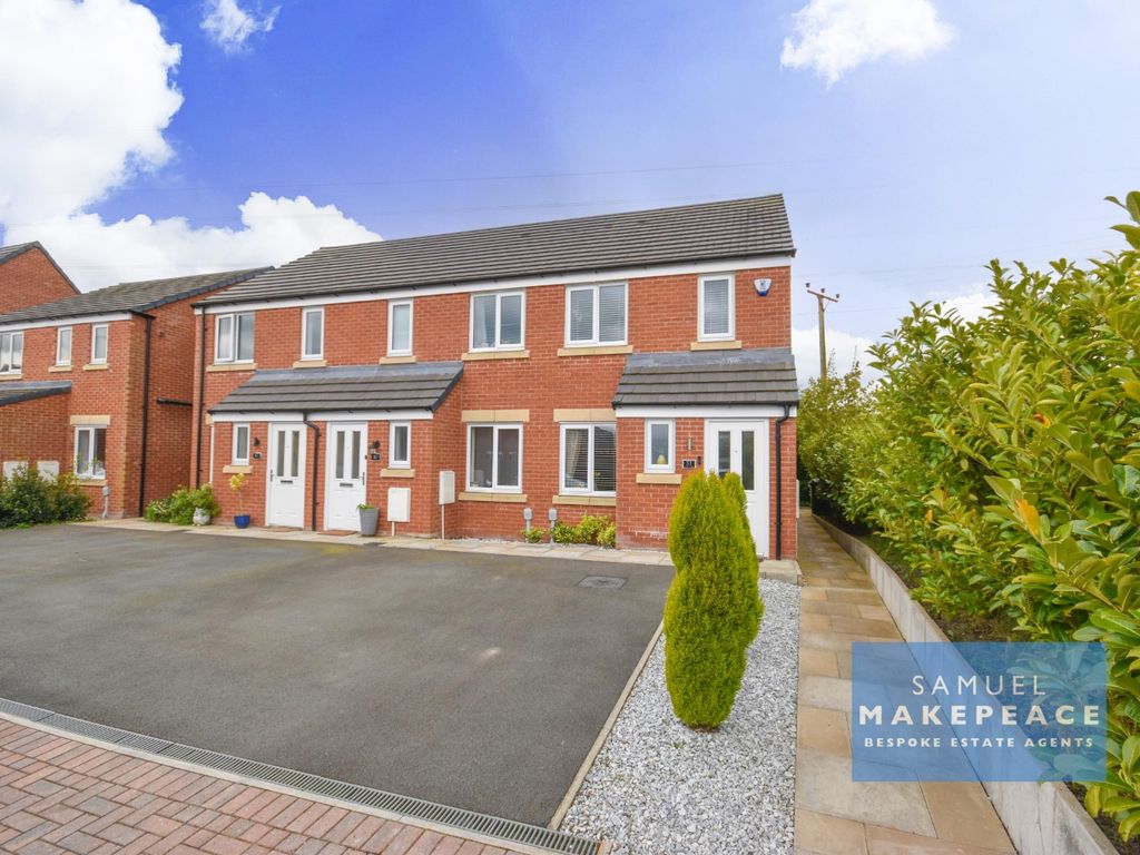 2 bed end terrace house for sale in Farrell Drive, Alsager, Cheshire