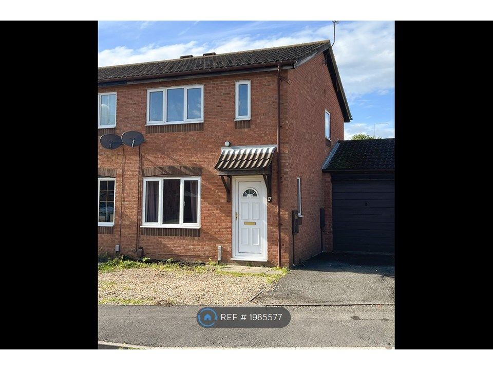 3 bed semidetached house to rent in Windermere Drive, Wellingborough NN8, £1,200 pcm Zoopla