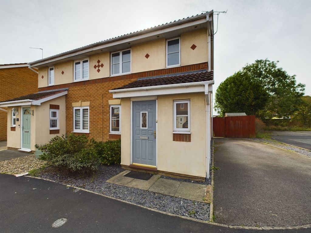 3 bed semidetached house for sale in Watling Close, Bracebridge Heath