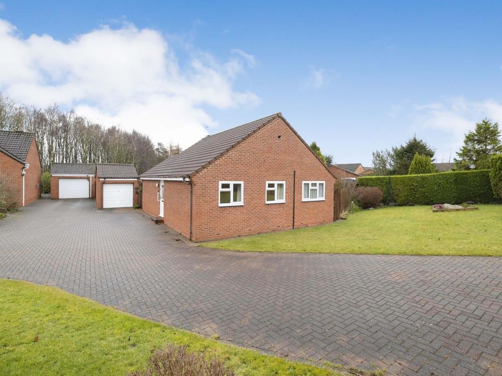 3 bed detached bungalow for sale in The Croft, Newton Aycliffe DL5 Zoopla