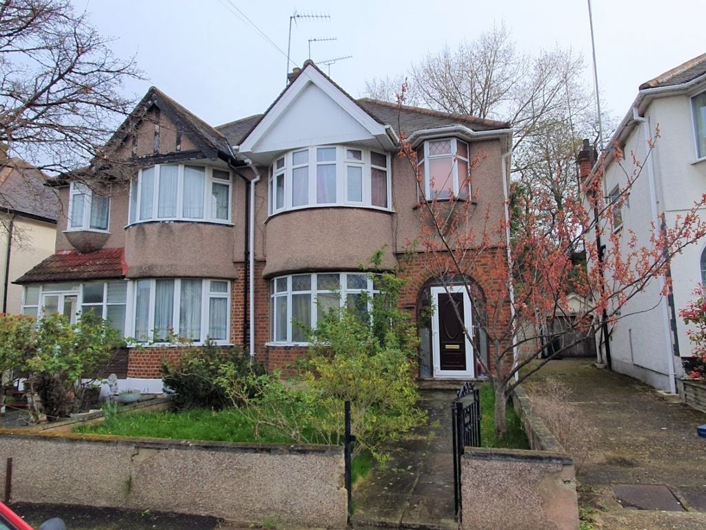 3 bed semidetached house for sale in Colin Crescent, London NW9 Zoopla