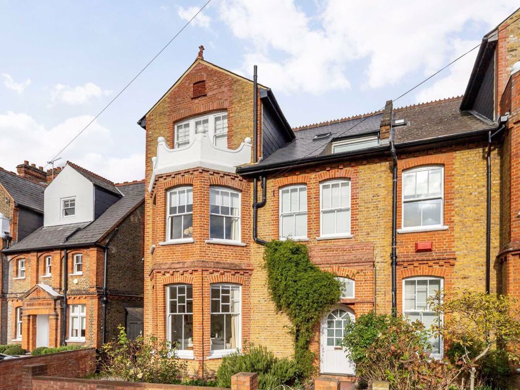 6 bed property for sale in Kirkstall Road, London SW2 Zoopla