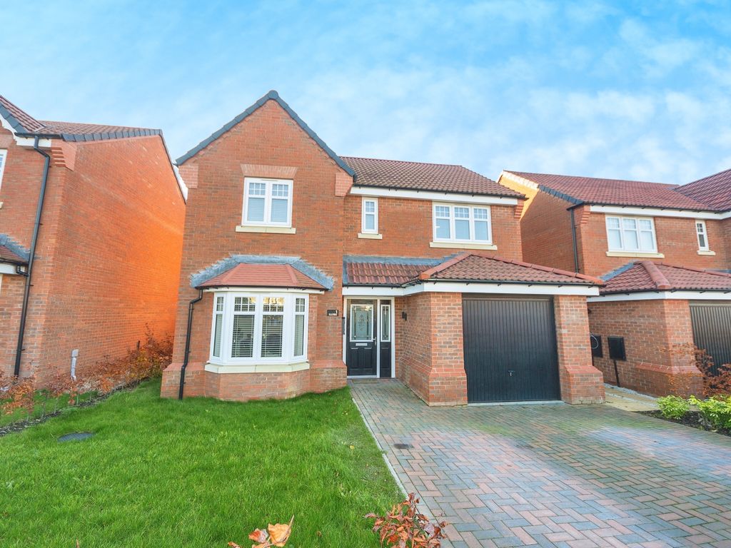4 bed detached house for sale in Azure Drive, Holmewood, Chesterfield