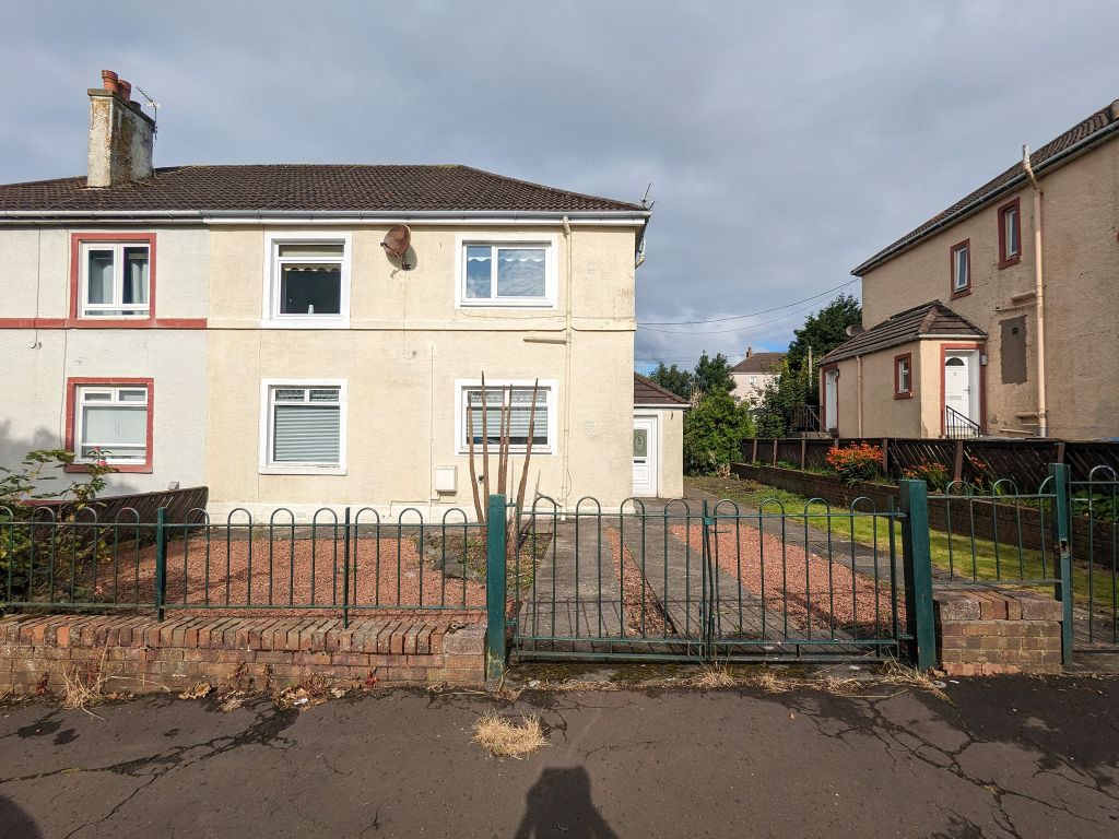 2 bed flat for sale in Smith Drive, Saltcoats KA21, £34,000 Zoopla