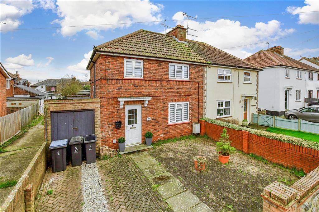 3 bed semidetached house for sale in Arthur Road, Deal, Kent CT14, £