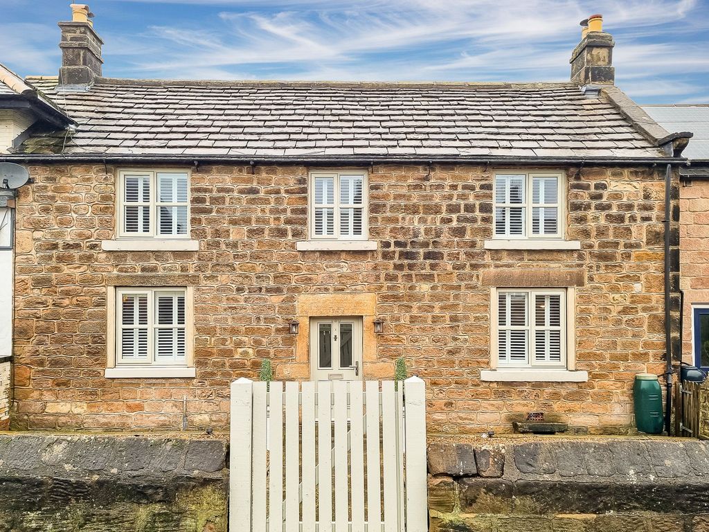 2 bed cottage for sale in Skipton Road, Harrogate HG1, £374,950 Zoopla