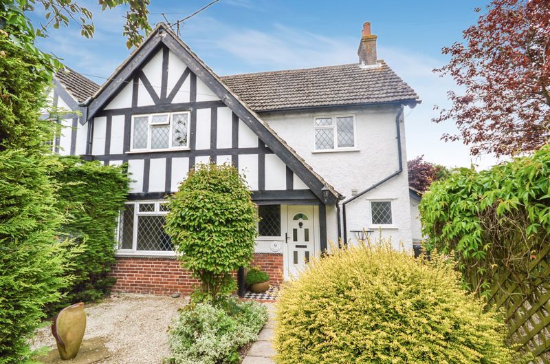 3 bed end terrace house for sale in Lime Grove, Chinnor OX39 Zoopla