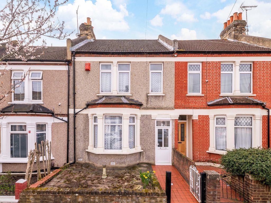 2 bed terraced house for sale in Myrtledene Road, London SE2 Zoopla