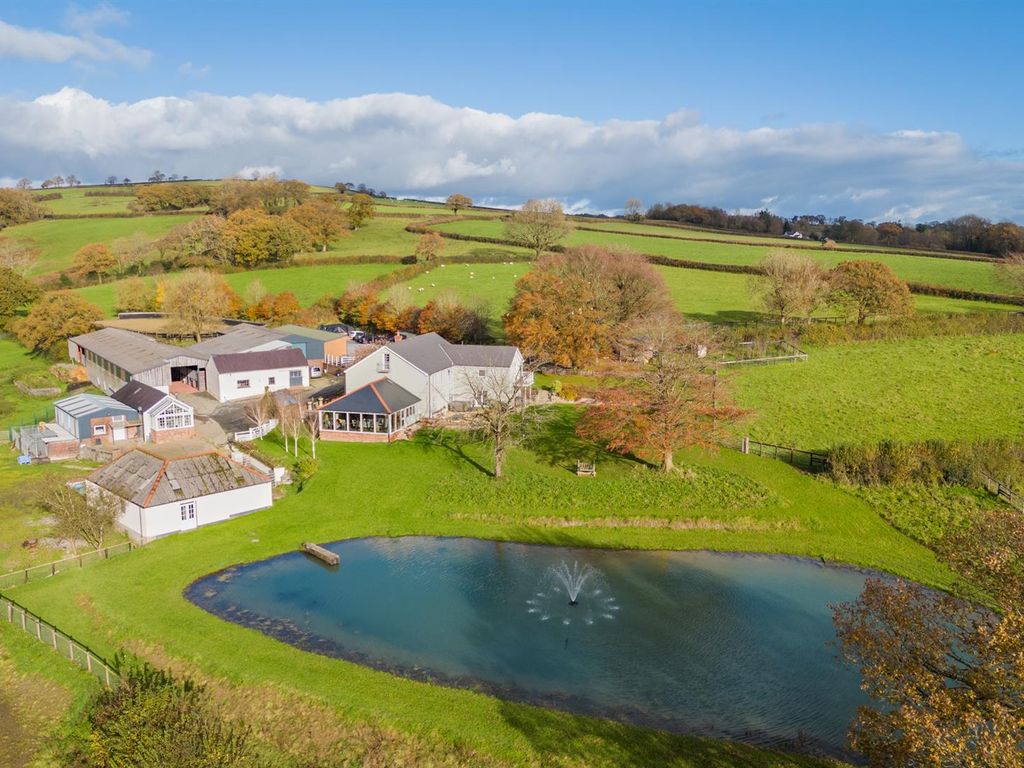 6 bed farm for sale in Glancellyn, Nantgaredig, Carmarthen SA32, £