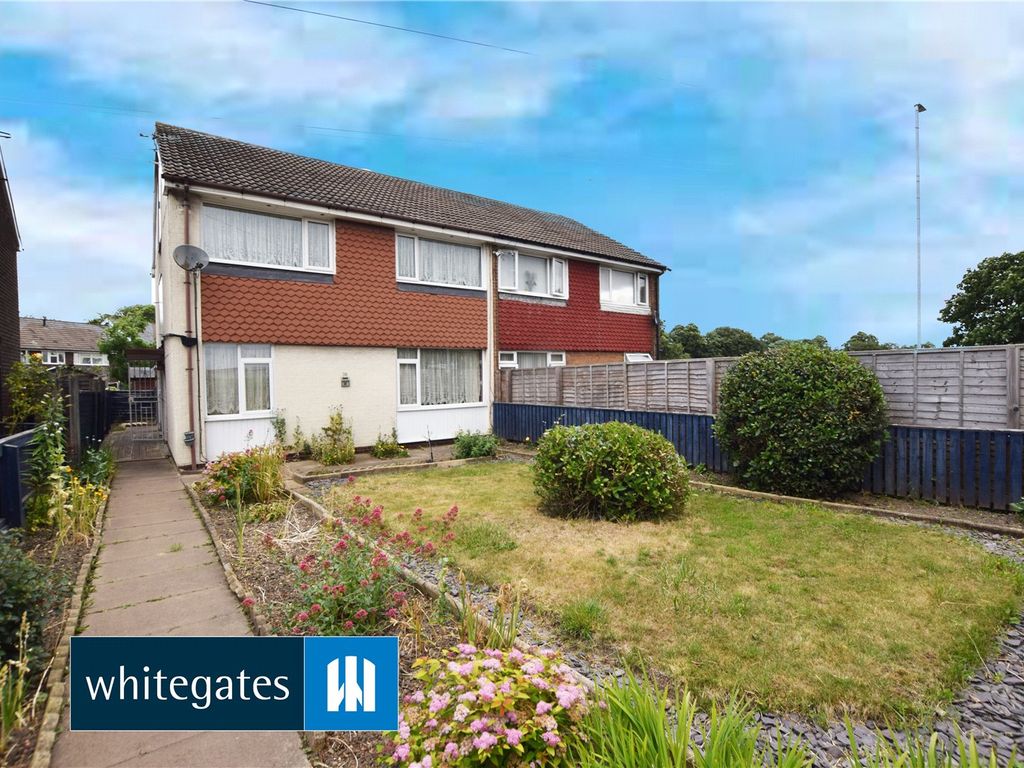 4 bed semidetached house for sale in Middleton Road, Leeds, West