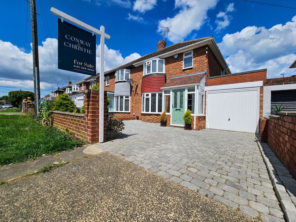 3 bed semidetached house for sale in Dovedale Road, Sunderland SR6