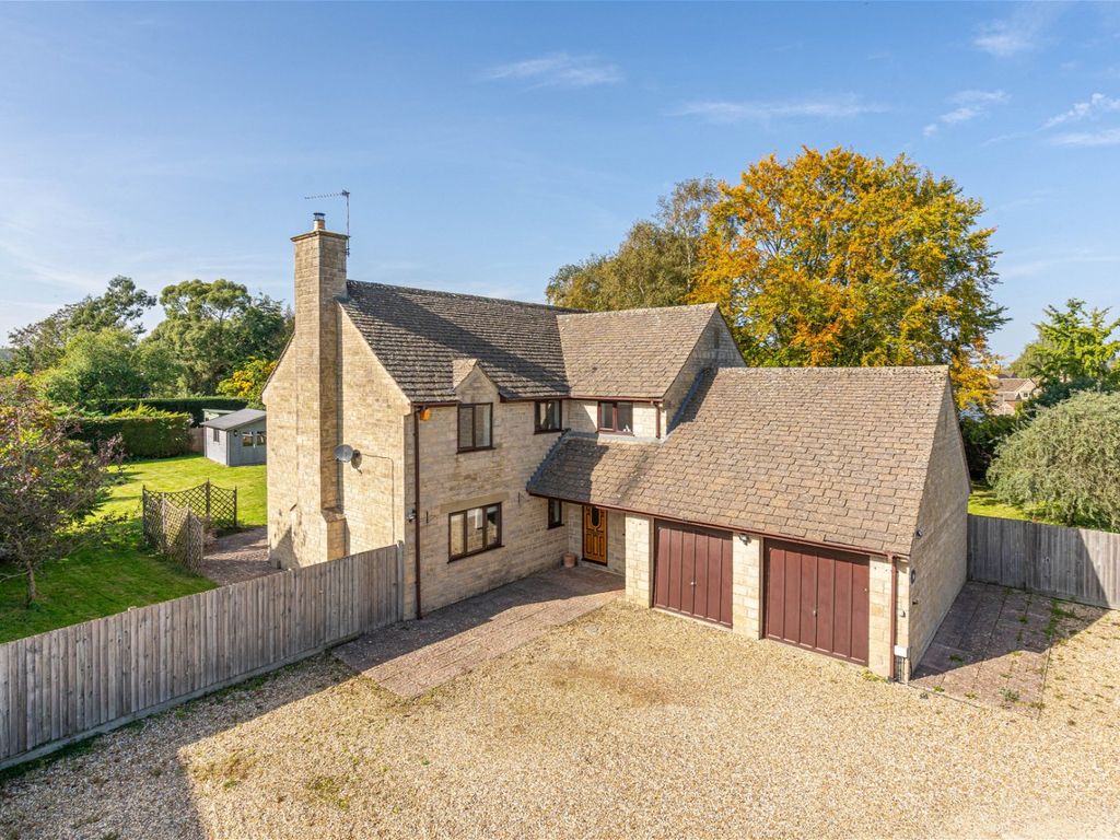 4 bed detached house for sale in Court Gardens, Stanton St. Quintin