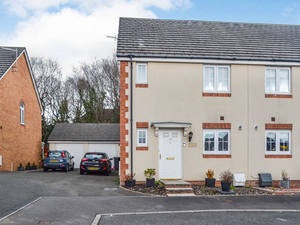 3 bed semidetached house for sale in Lawnt Y Marlat, Margam, Port