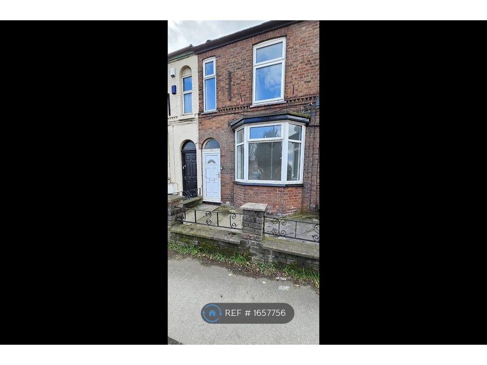 3 bed terraced house to rent in Buxton Road, Stockport SK2 Zoopla