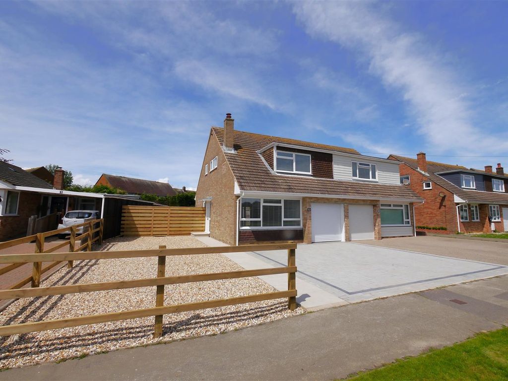 3 bed semidetached house for sale in Gloster Drive, Bognor Regis PO21